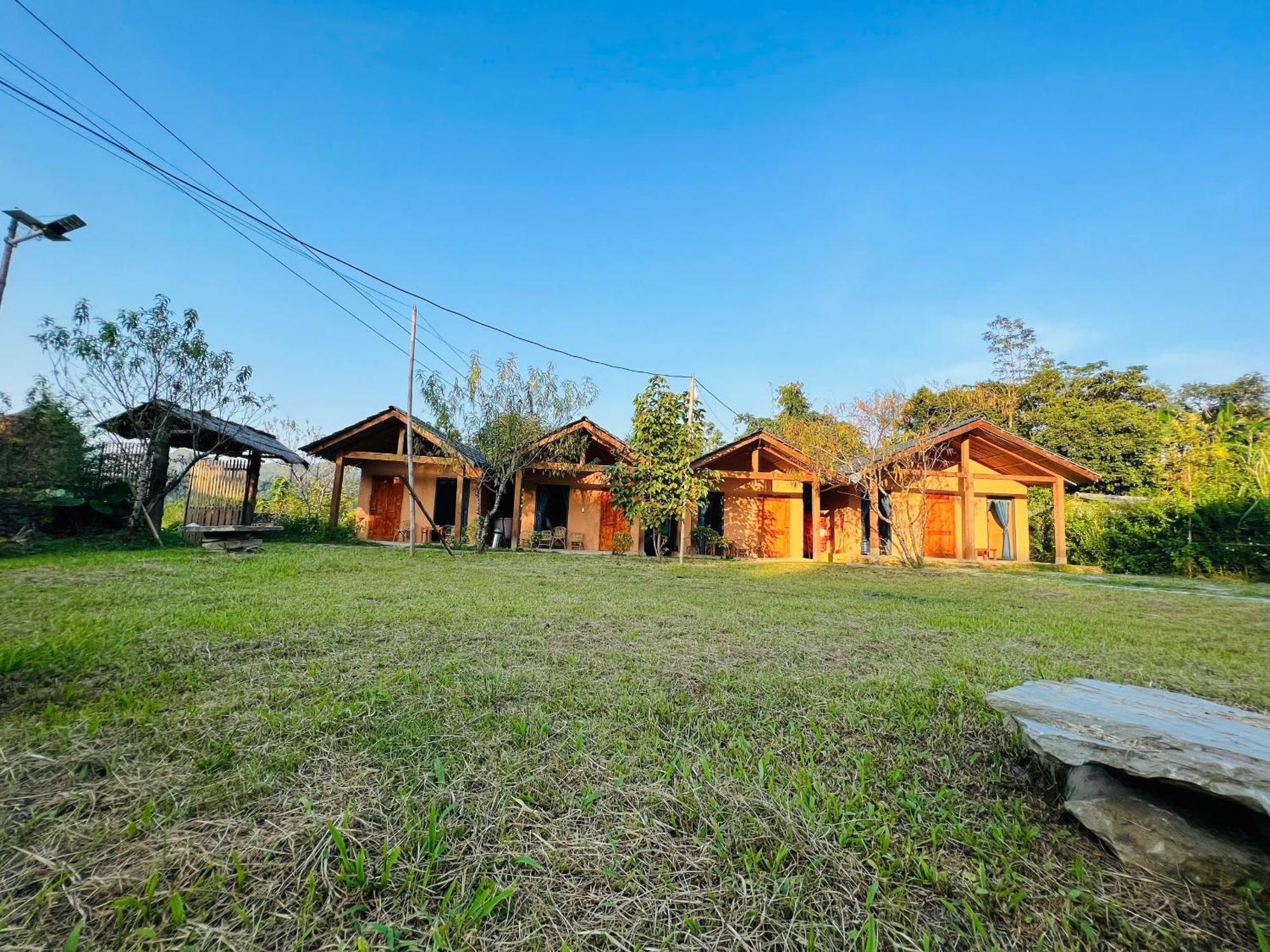 Chook Bungalow Ha Giang Esterno foto